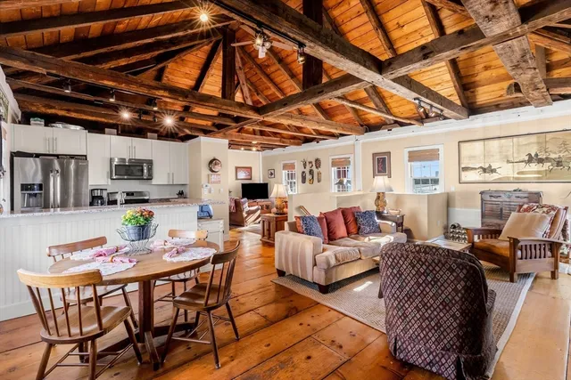 $699,000 | 43 Front Street, Unit 43, Beverly, MA 01915