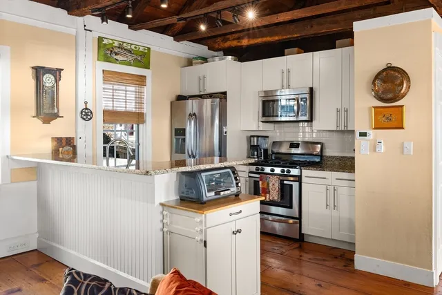 $699,000 | 43 Front Street, Unit 43, Beverly, MA 01915