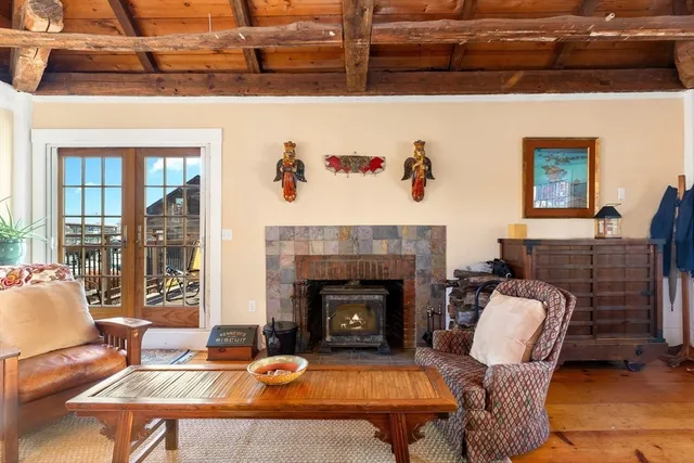 $699,000 | 43 Front Street, Unit 43, Beverly, MA 01915