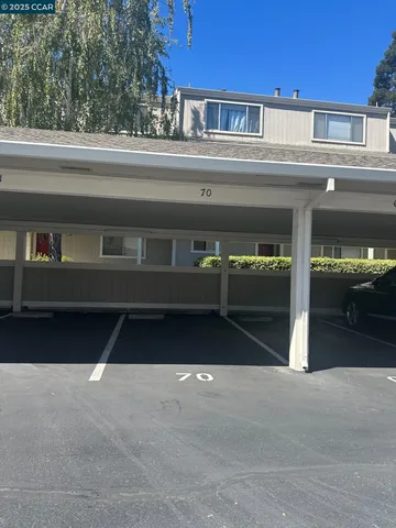 $2,750 | 2723 Oak Road, Unit K, Walnut Creek, CA 94597