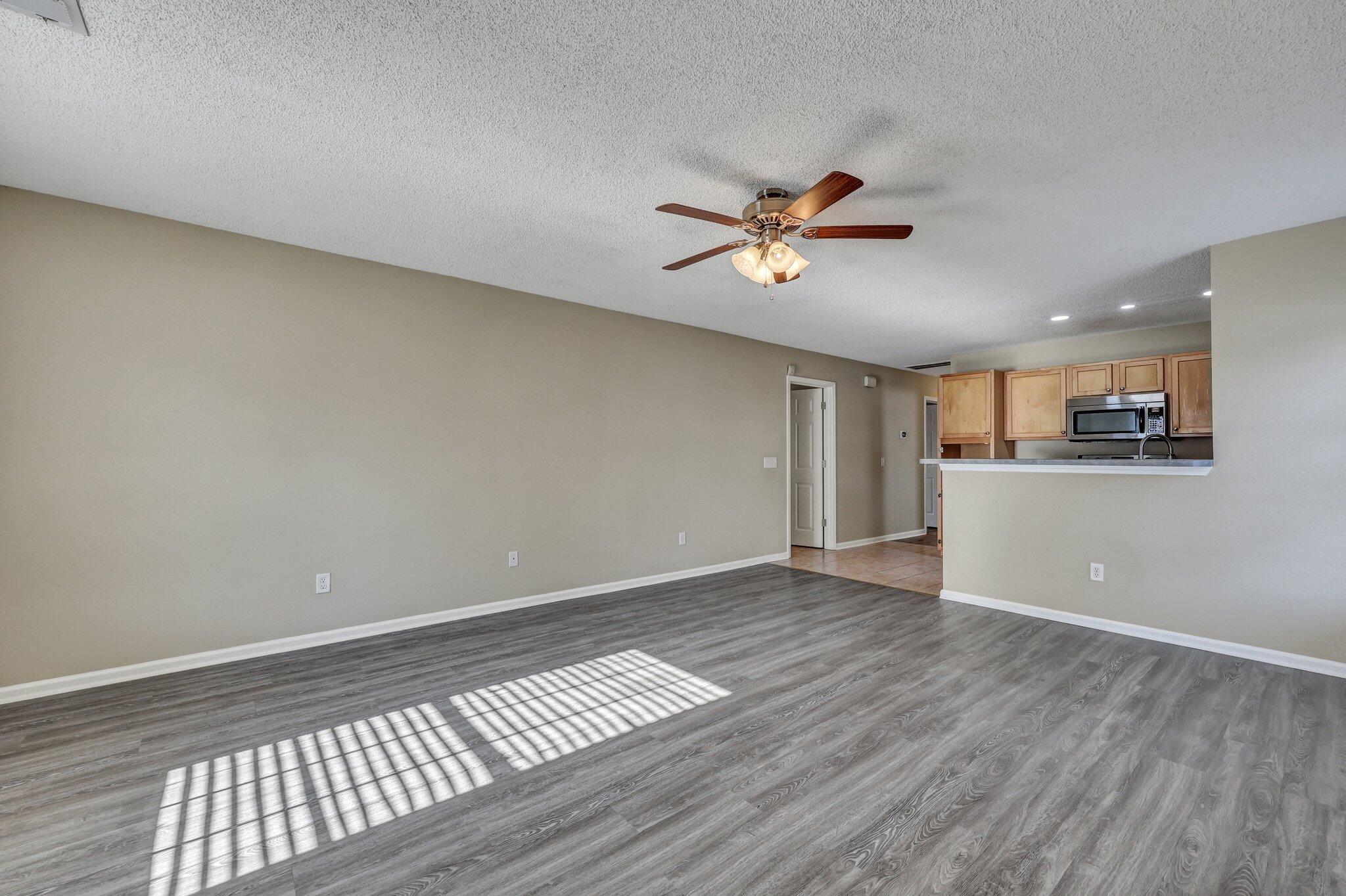 512 State Rd S-8-977 Moncks Corner, SC 29461 - Photo 4 of 35 Bright & Open Living Area