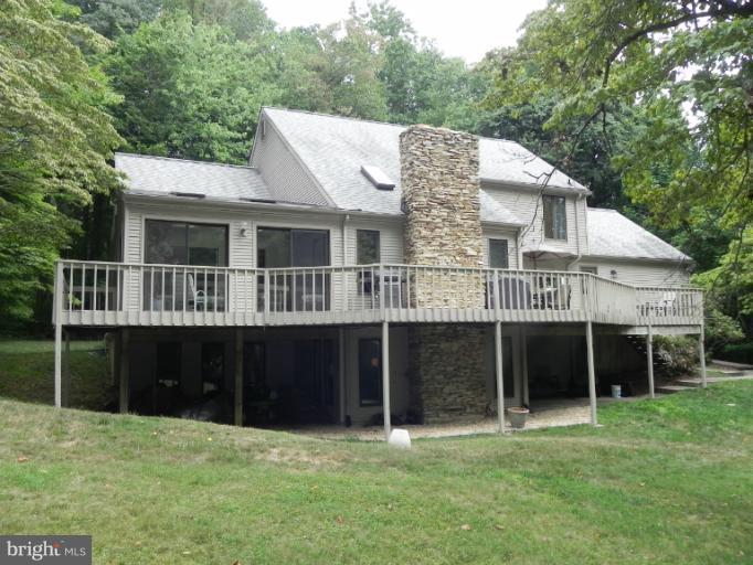 31 Owensville Road Lothian, MD 20711 - Photo 4 of 30 Exterior (Rear)