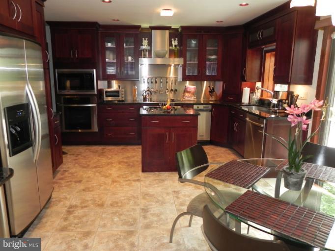 31 Owensville Road Lothian, MD 20711 - Photo 5 of 30 Kitchen