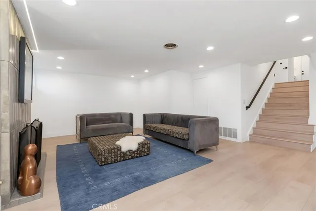 $1,799,000 | 8167 Dartmoor Drive, Huntington Beach, CA 92646