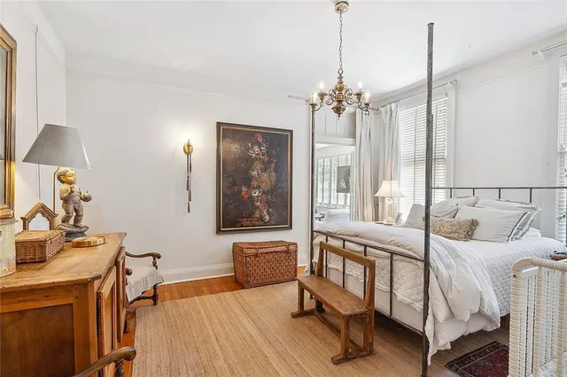 $5,750 | 4909 St Charles Avenue, Unit 4909, New Orleans, LA 70115