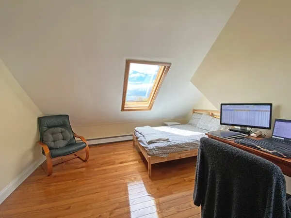 $695,000 | 15 Underwood Park, Unit 2, Waltham, MA 02453