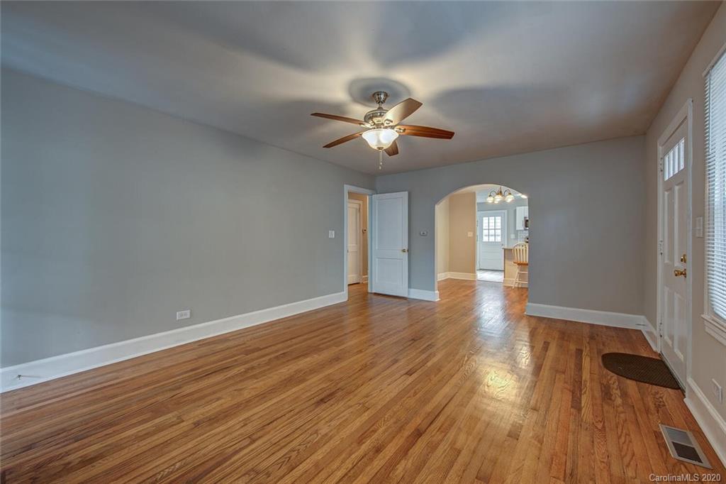 504 North Ransom Street Gastonia, NC 28052 - Photo 6 of 24 Gallery Image 6