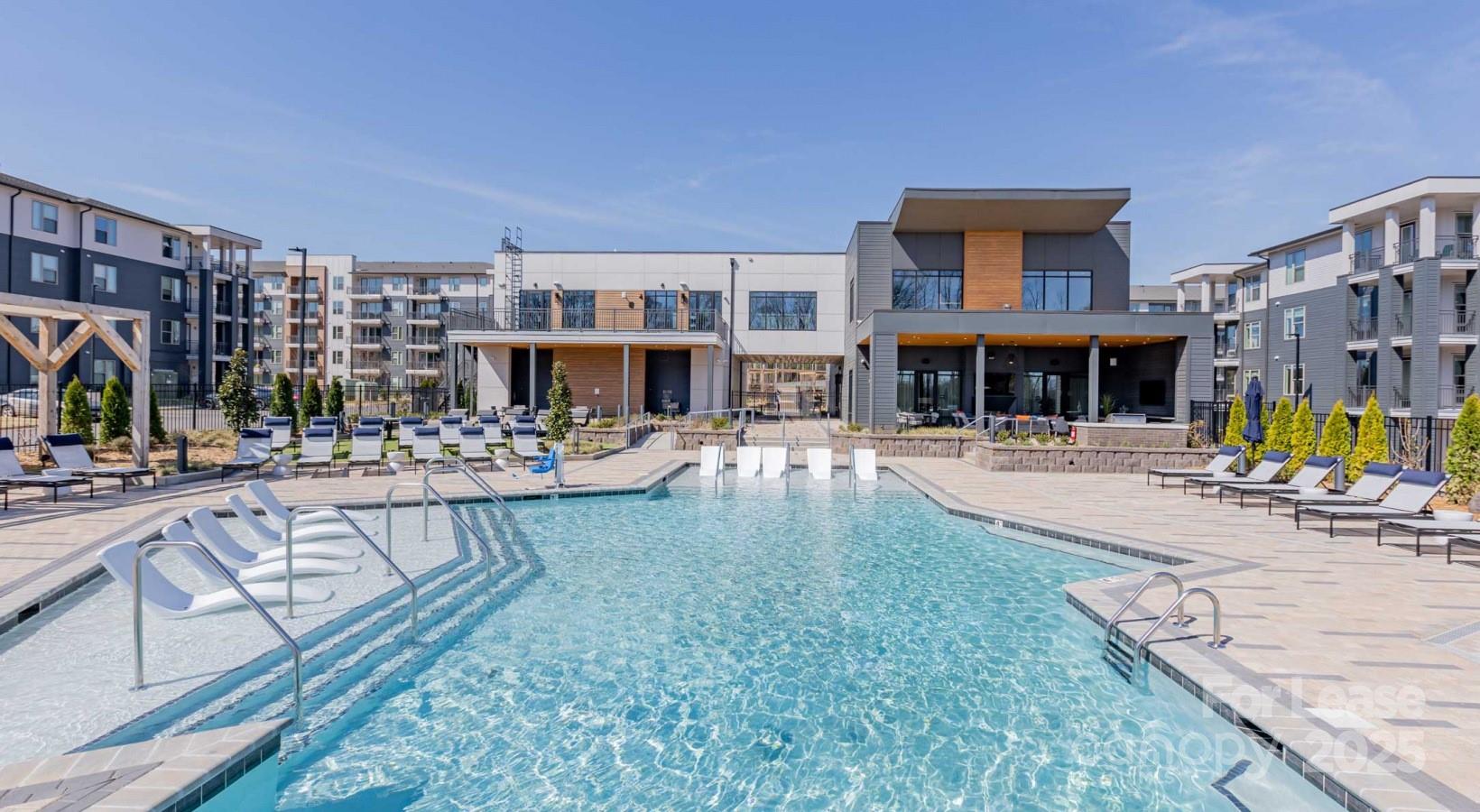 305 Prine Pl Unit B5