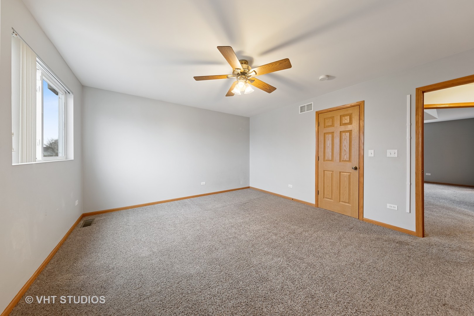 5201 Brighton Lane Plainfield, IL 60586 - Photo 11 of 18 a view of an empty room