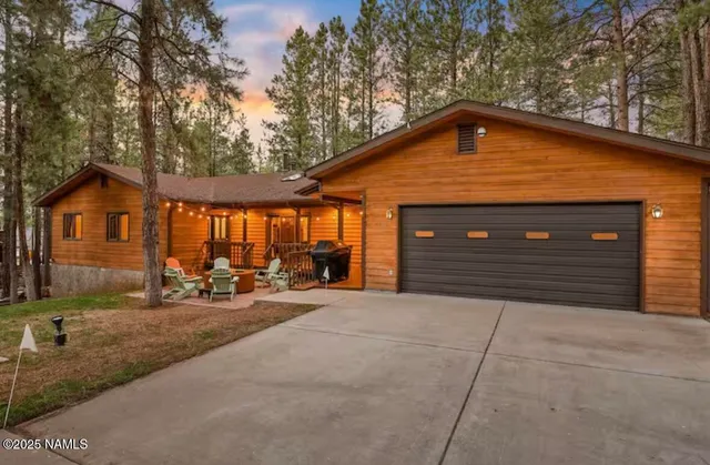 $935,000 | 3120 Tami Lane, Flagstaff, AZ 86001