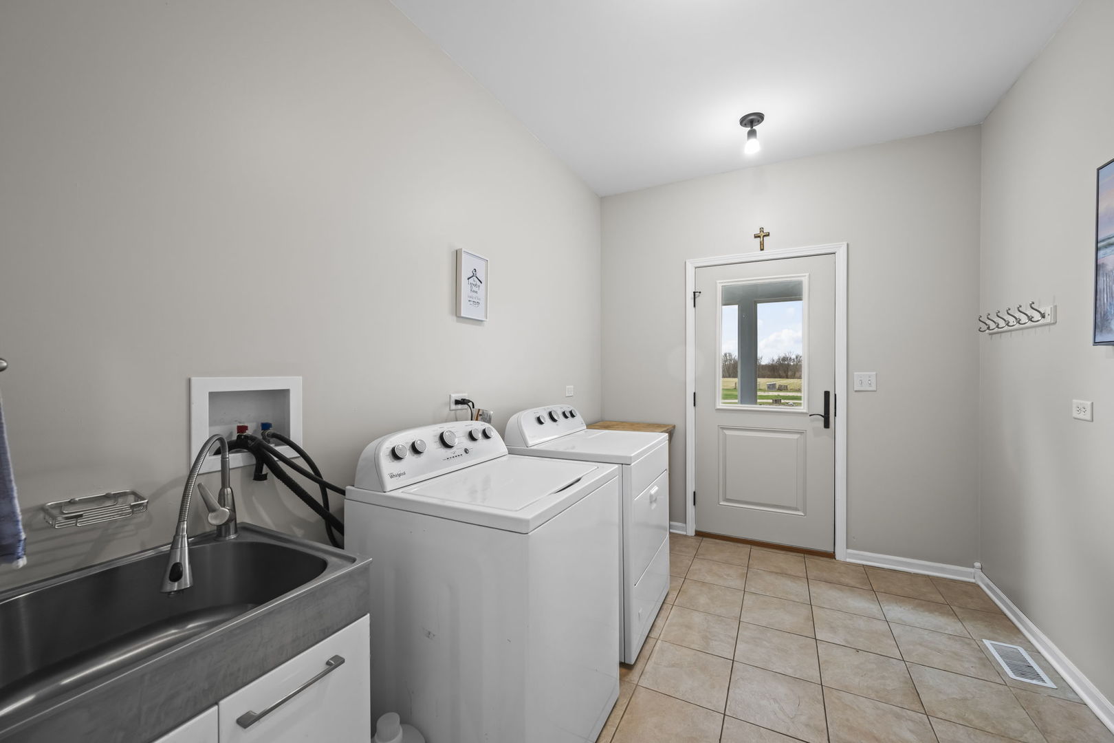 9119 Riley Road Marengo, IL 60152 - Photo 26 of 49