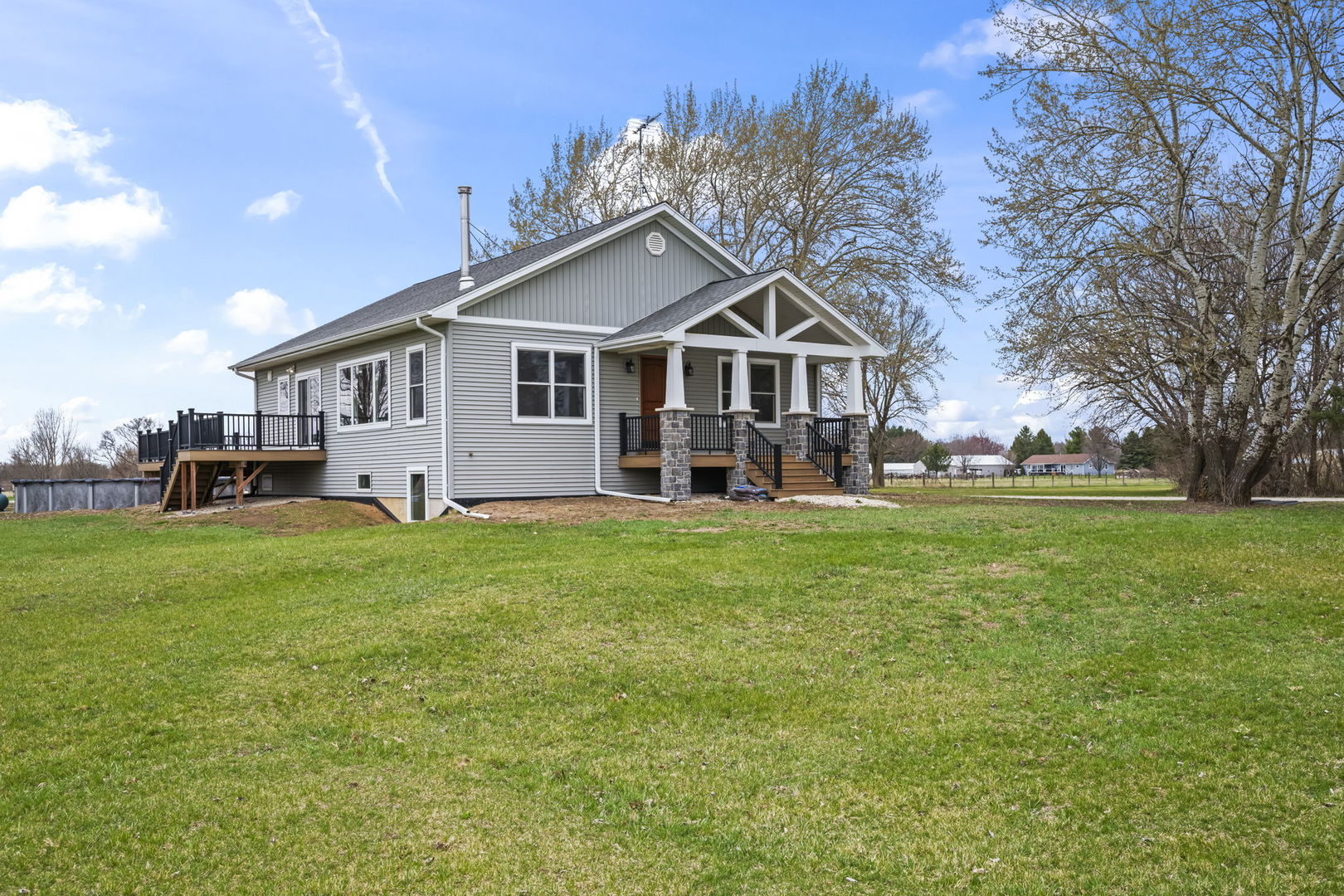 9119 Riley Road Marengo, IL 60152 - Photo 4 of 49