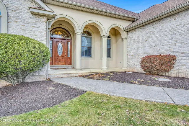 $600,000 | 327 Glenmaura Drive, Moosic, PA 18507