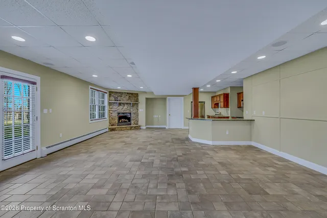 $600,000 | 327 Glenmaura Drive, Moosic, PA 18507