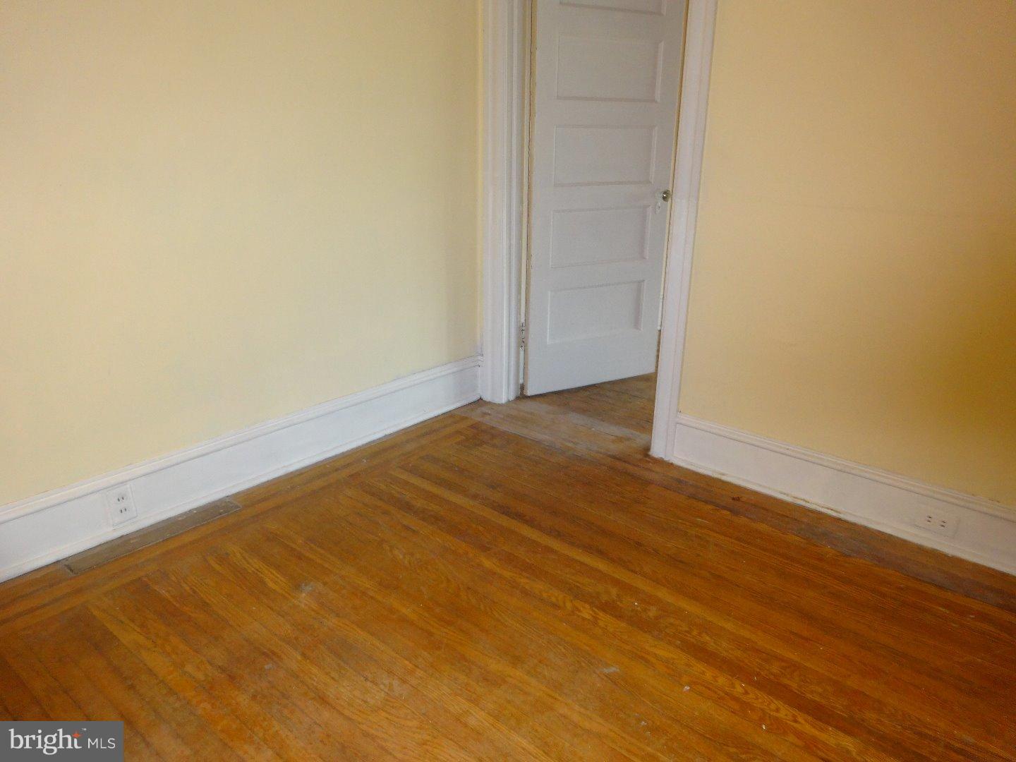 1153 Marlyn Road Philadelphia, PA 19151 - Photo 5 of 11 Gallery Image 5