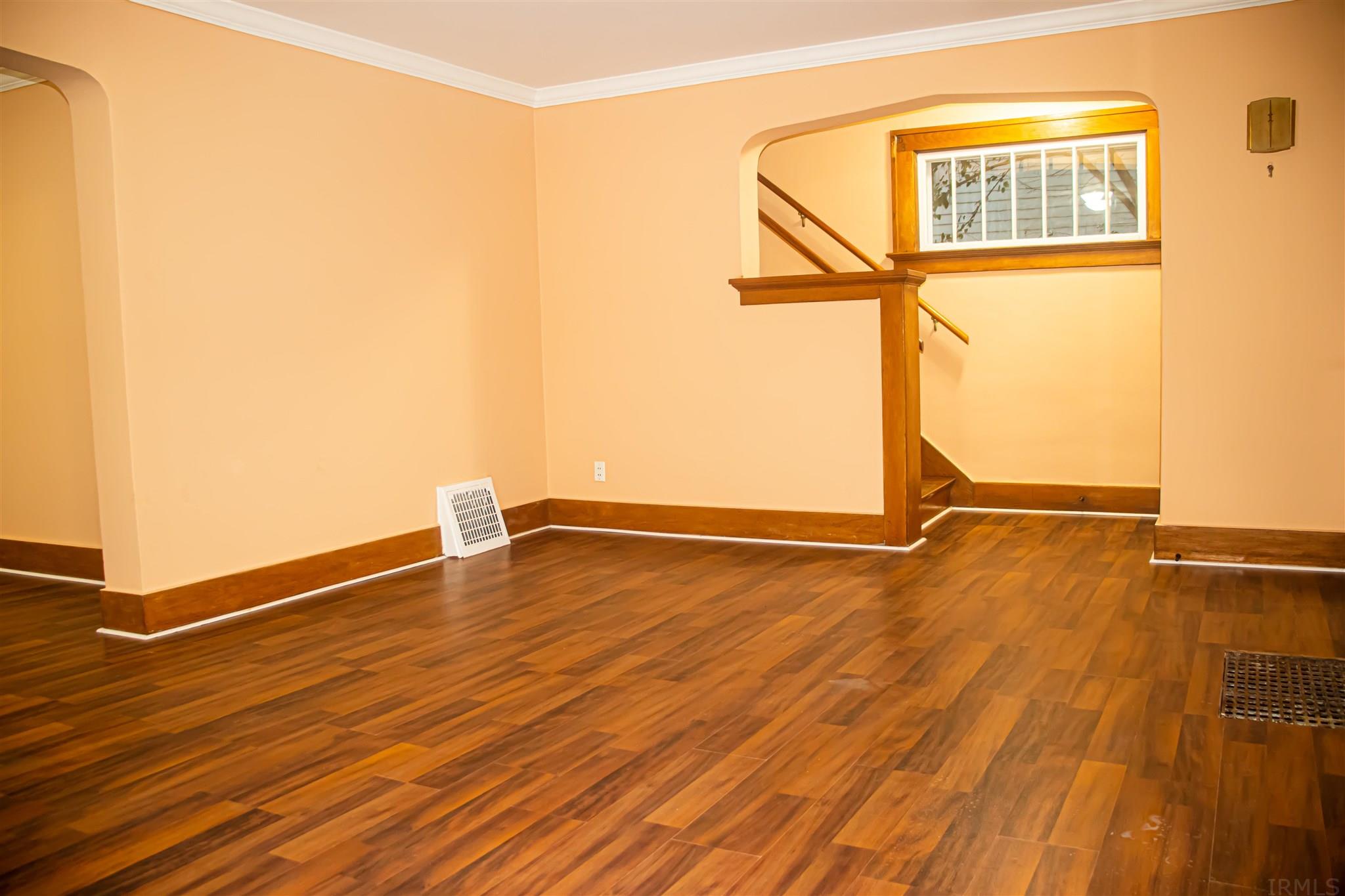724 East Rudisill Boulevard Fort Wayne, IN 46806 - Photo 4 of 18 Gallery Image 4