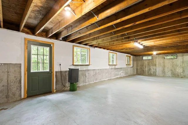 $850,000 | 66 Old Pool Road, Biddeford, ME 04005