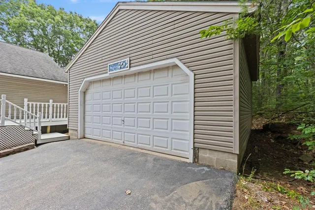 $850,000 | 66 Old Pool Road, Biddeford, ME 04005