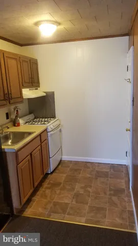 $960 | 123 New Street, Unit 8, Spring City, PA 19475