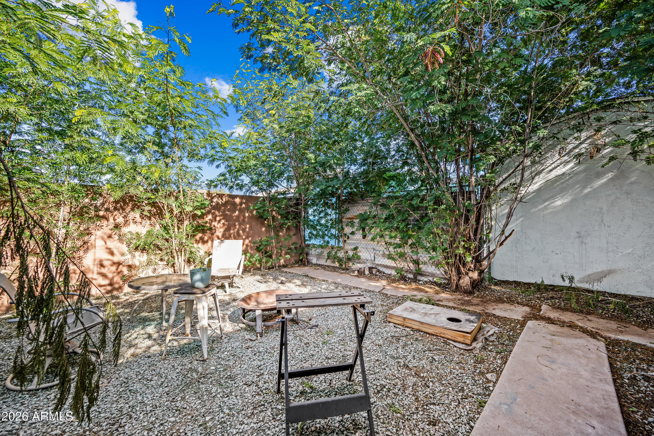 907 North 22nd Place, Unit 2 Phoenix, AZ 85006 - Photo 15 of 17 a view of a backyard with sitting area