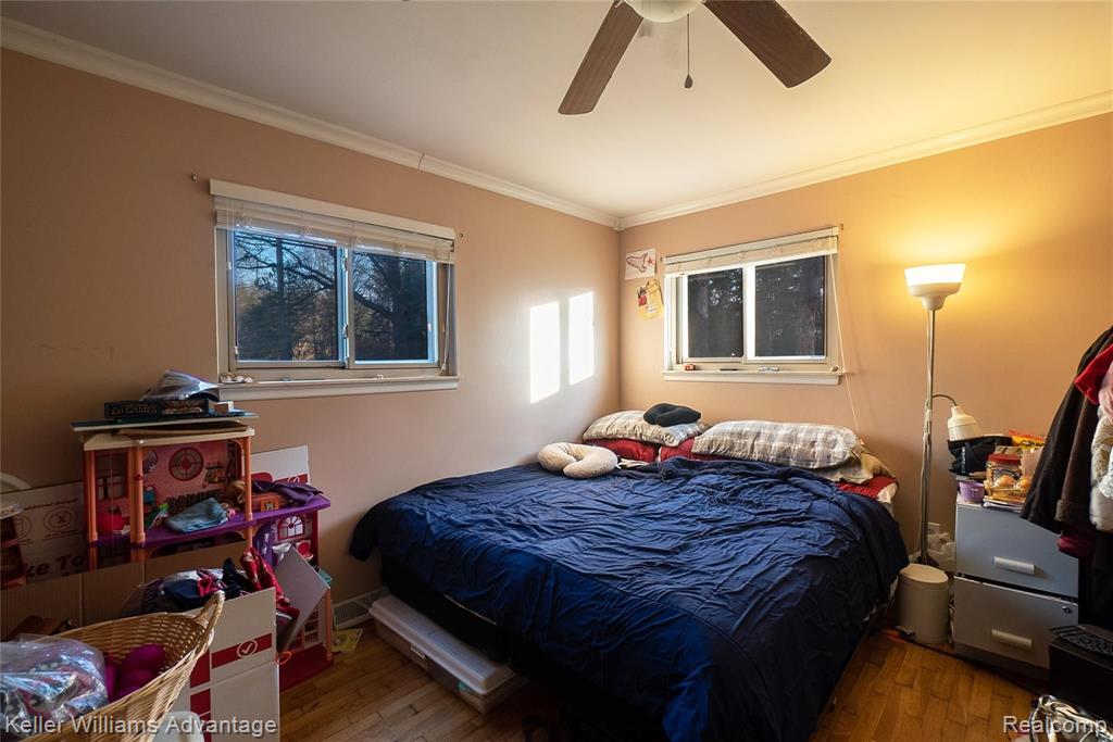 4304 Collins Road Rochester, MI 48306 - Photo 16 of 23