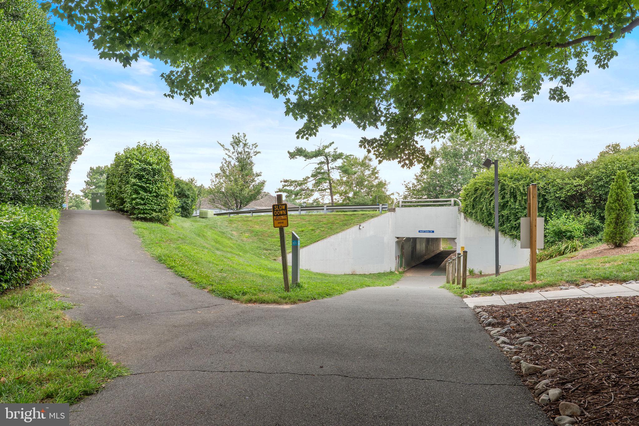 1951 Sagewood Lane, Unit 315 Reston, VA 20191 - Photo 30 of 37 a view of a park