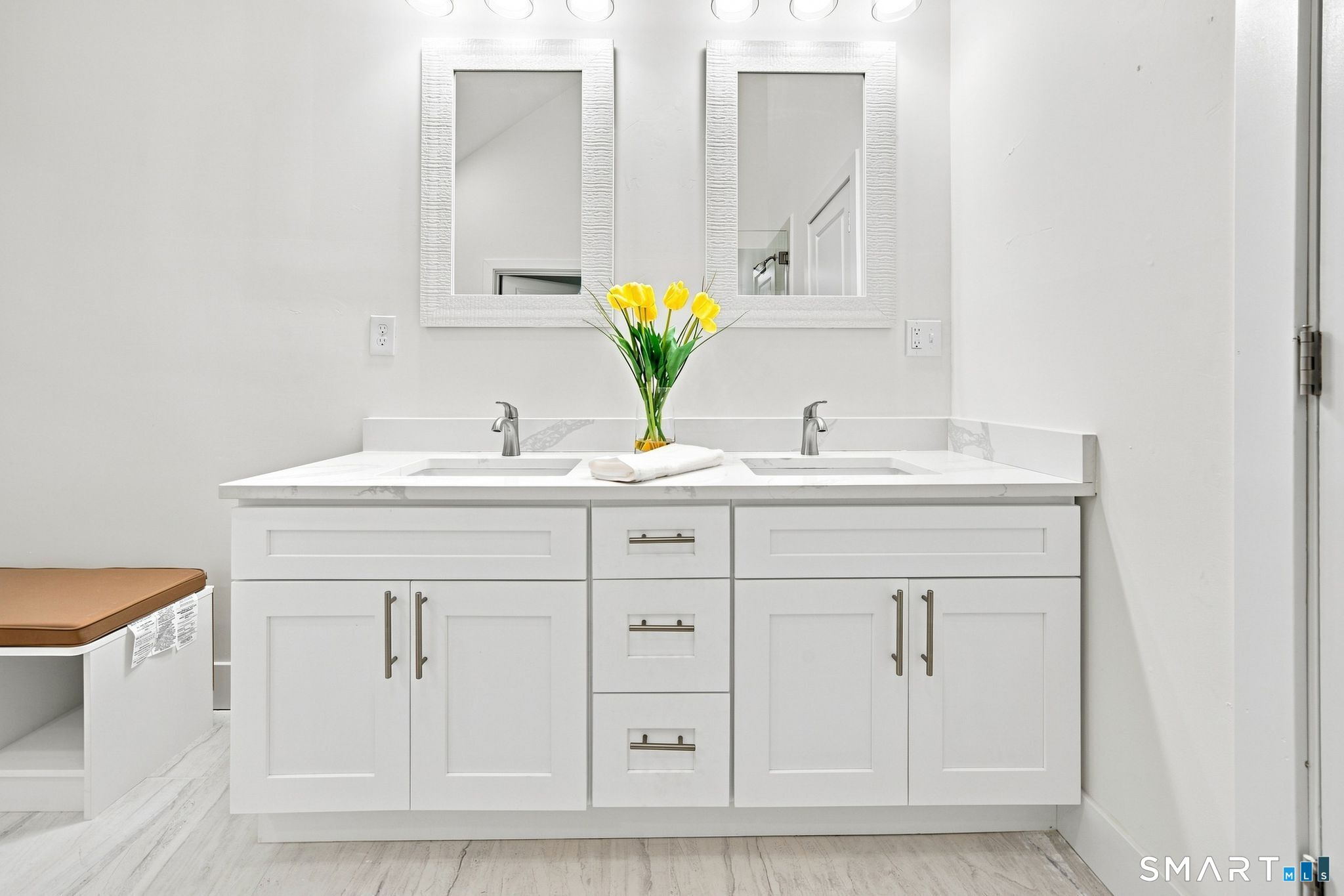 87 Kenmore Road Bloomfield, CT 06002 - Photo 23 of 40 Gallery Image 23