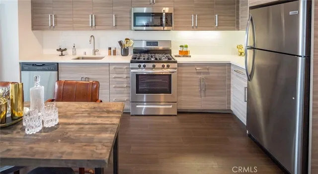 $4,783 | 150 Van Ness Avenue, Unit 106, San Francisco, CA 94102