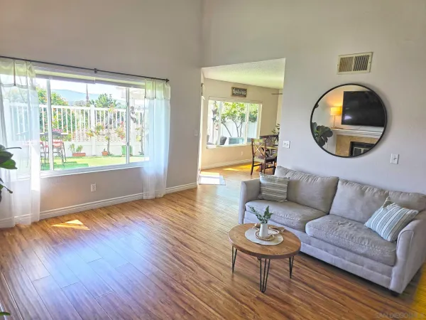 $3,950 | 341 Rolling Hills Lane, San Marcos, CA 92069