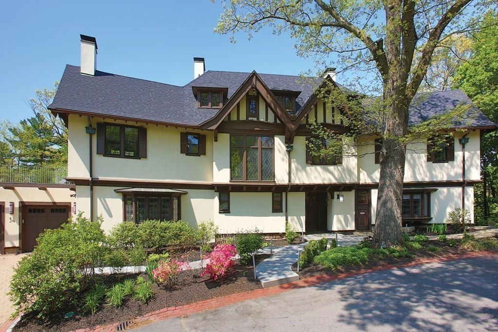 38 Welch Road Brookline, MA 02445 - Photo 12 of 15