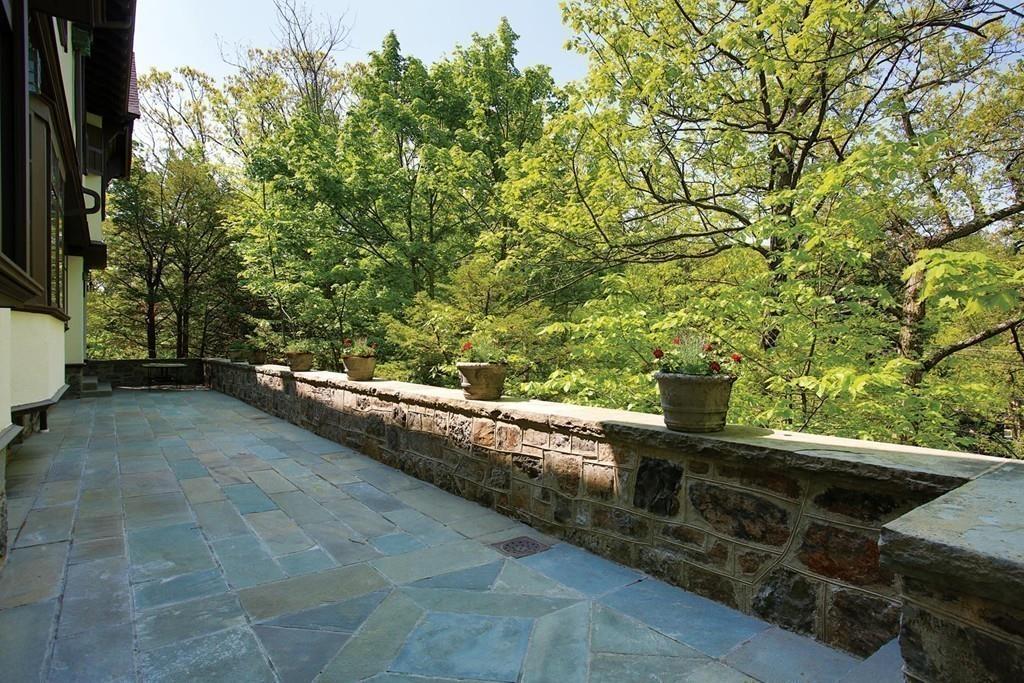 38 Welch Road Brookline, MA 02445 - Photo 14 of 15