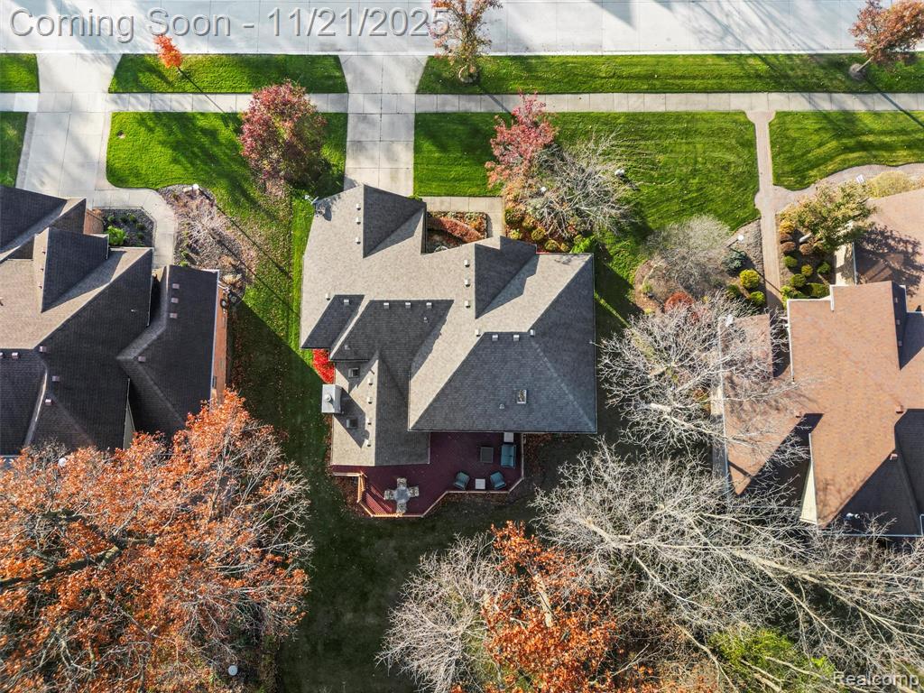 809 Grovecrest Rochester Hills, MI 48307 - Photo 30 of 32
