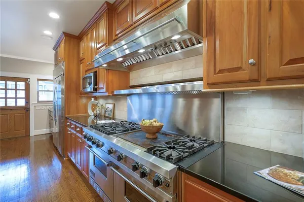 $1,795,000 | 801 West 56th Street, Kansas City, MO 64113