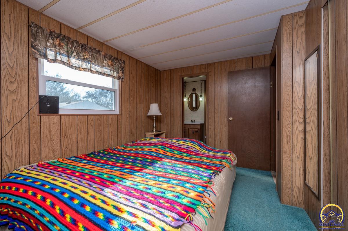 7055 East 125th Street Overbrook, KS 66524 - Photo 15 of 34