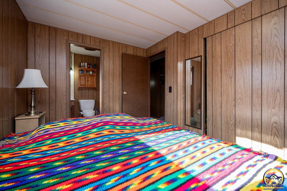 7055 East 125th Street Overbrook, KS 66524 - Photo 16 of 34