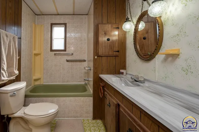 $225,000 | 7055 East 125th Street, Overbrook, KS 66524