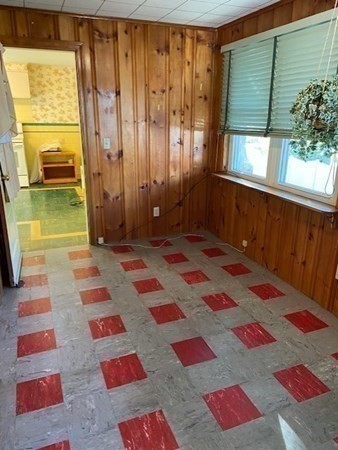24 Maxdale Road Worcester, MA 01602 - Photo 20 of 32