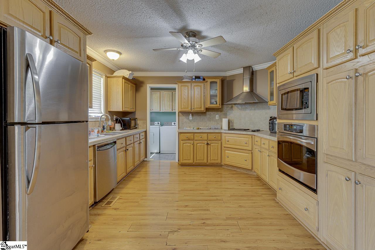 1139 Wright School Road Belton, SC 29627 - Photo 6 of 42