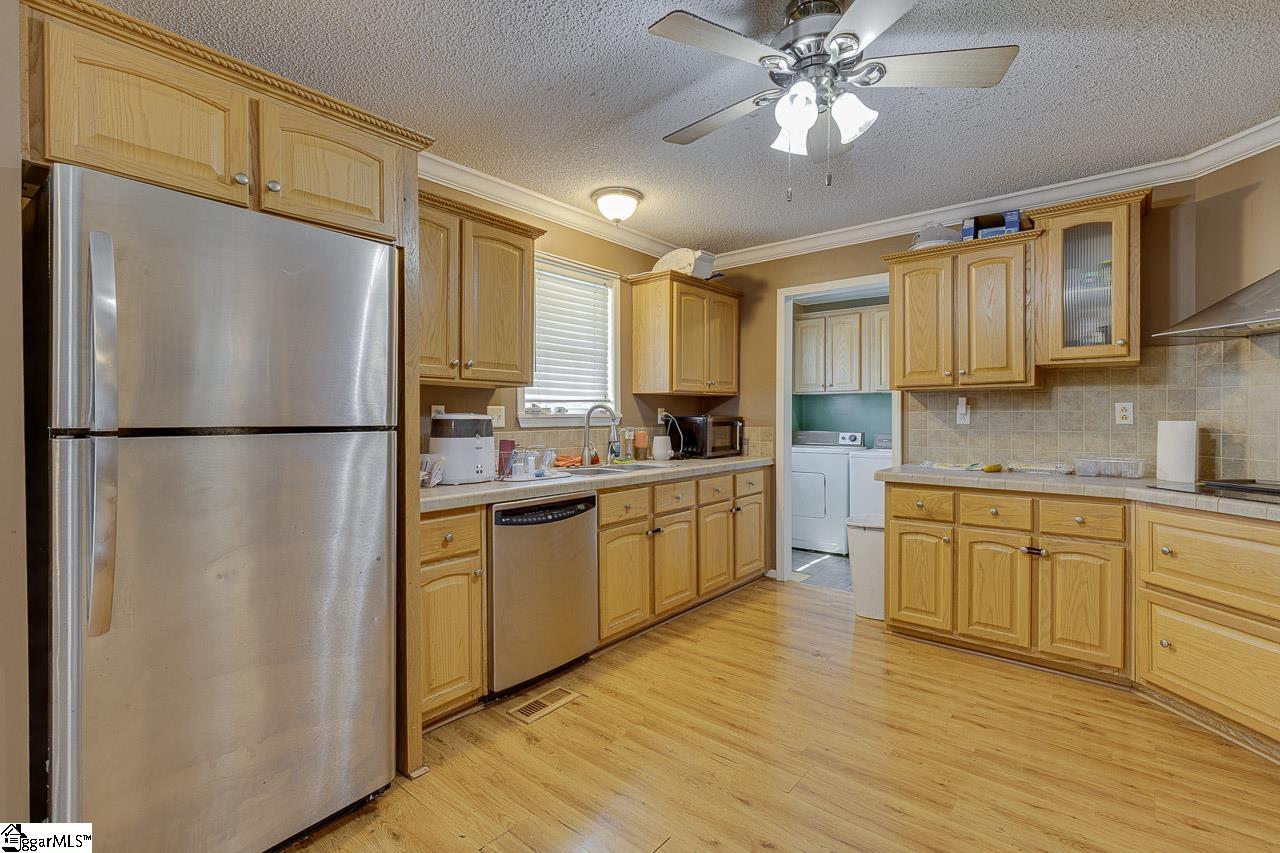 1139 Wright School Road Belton, SC 29627 - Photo 8 of 42