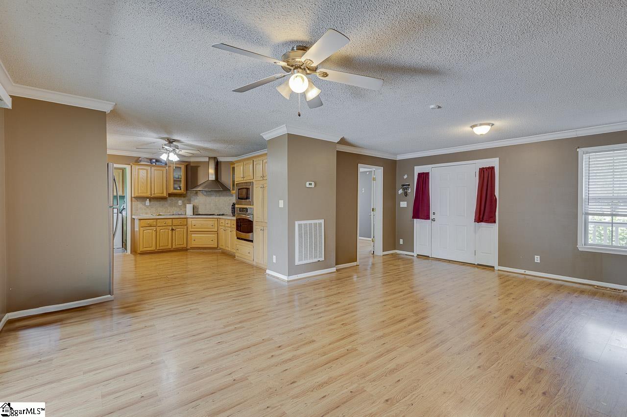 1139 Wright School Road Belton, SC 29627 - Photo 10 of 42