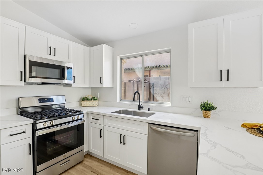 7400 Queen Palm Drive Las Vegas, NV 89128 - Photo 12 of 25