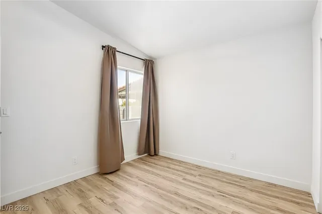 $1,900 | 7400 Queen Palm Drive, Las Vegas, NV 89128