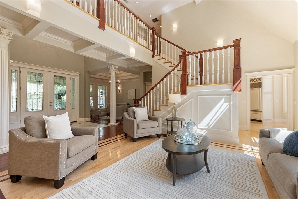 19 Whippoorwill Lane Concord, MA 01742 - Photo 8 of 38