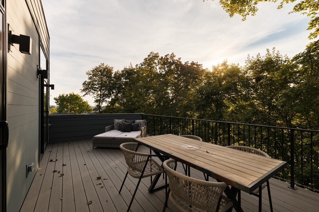 21-23 Eastman Road, Unit 21 Somerville, MA 02143 - Photo 19 of 20