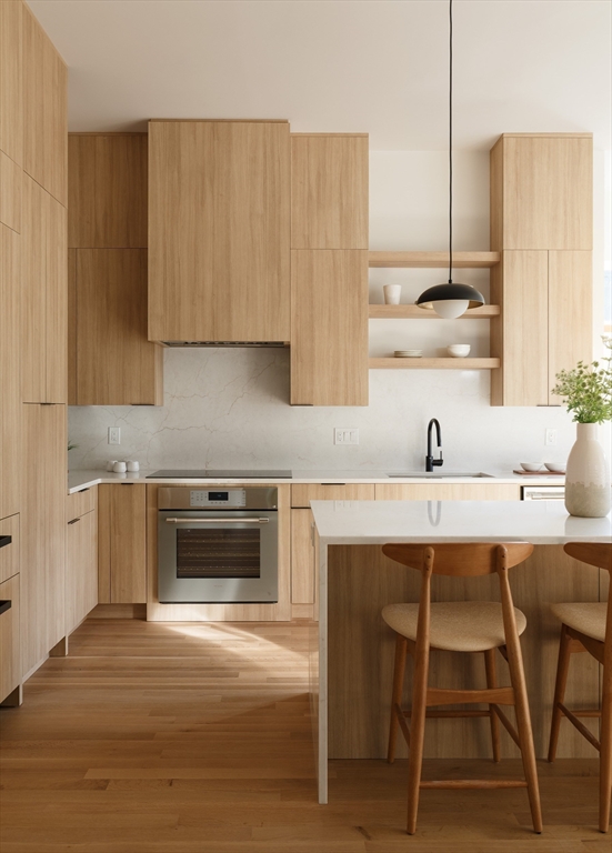 21-23 Eastman Road, Unit 21 Somerville, MA 02143 - Photo 2 of 20