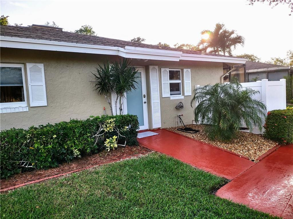 8920 Rheims Road, Unit B Boca Raton, FL 33496 - Photo 3 of 29 Photo 3