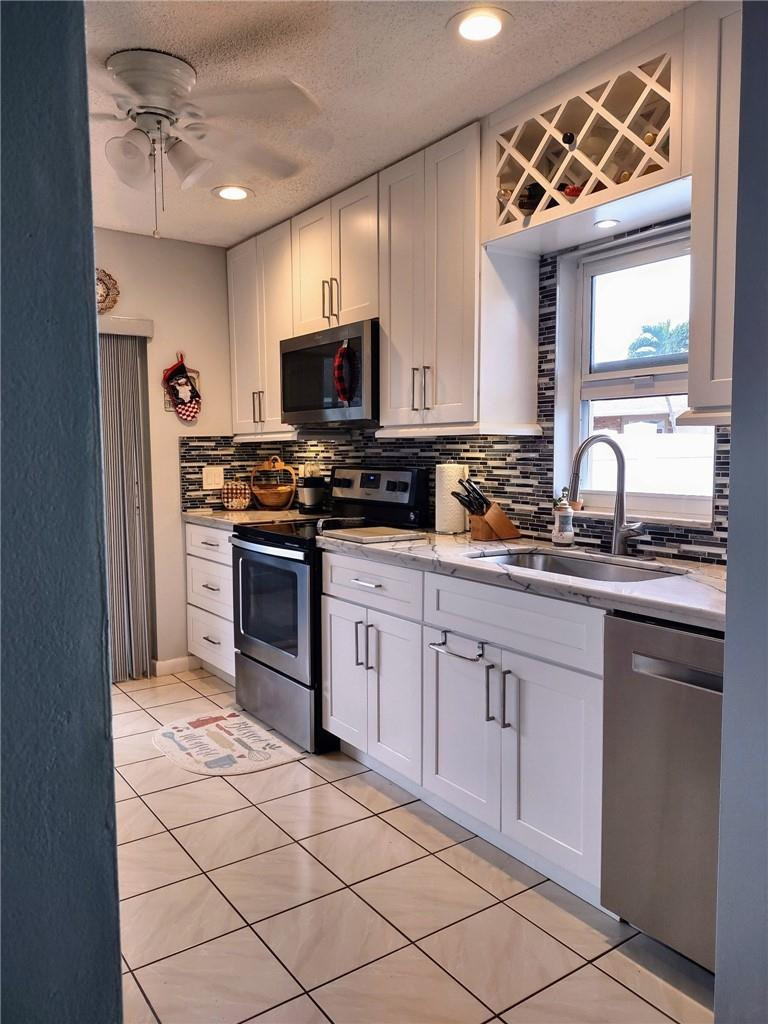 8920 Rheims Road, Unit B Boca Raton, FL 33496 - Photo 5 of 29 Photo 5