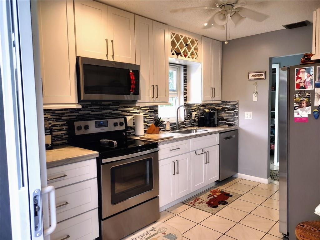 8920 Rheims Road, Unit B Boca Raton, FL 33496 - Photo 8 of 29 Photo 8