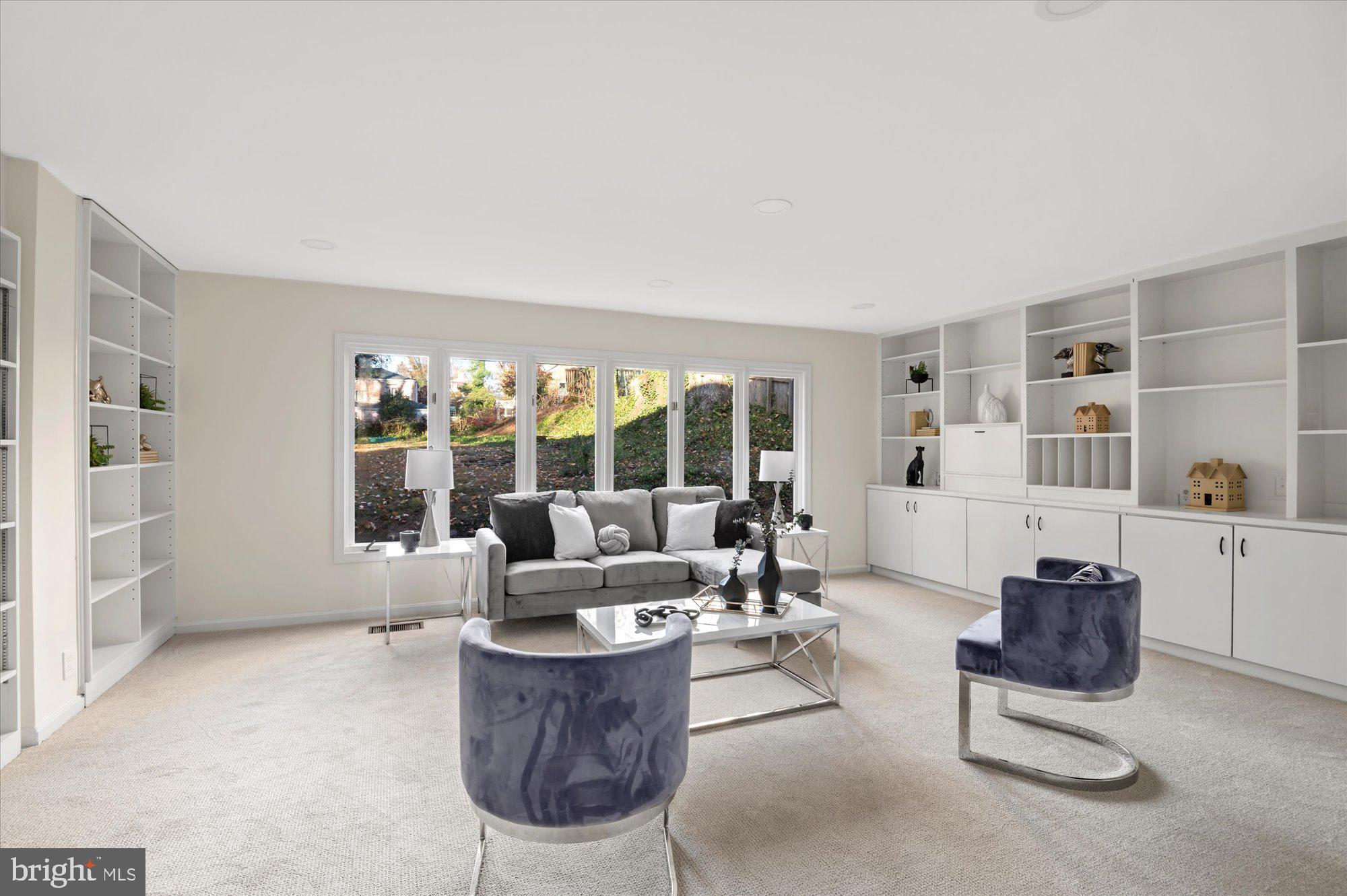 1005 Highland Drive Silver Spring, MD 20910 - Photo 21 of 61 Family Room