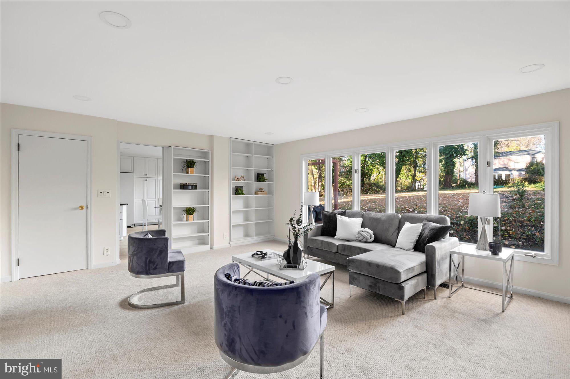 1005 Highland Drive Silver Spring, MD 20910 - Photo 22 of 61 Family Room